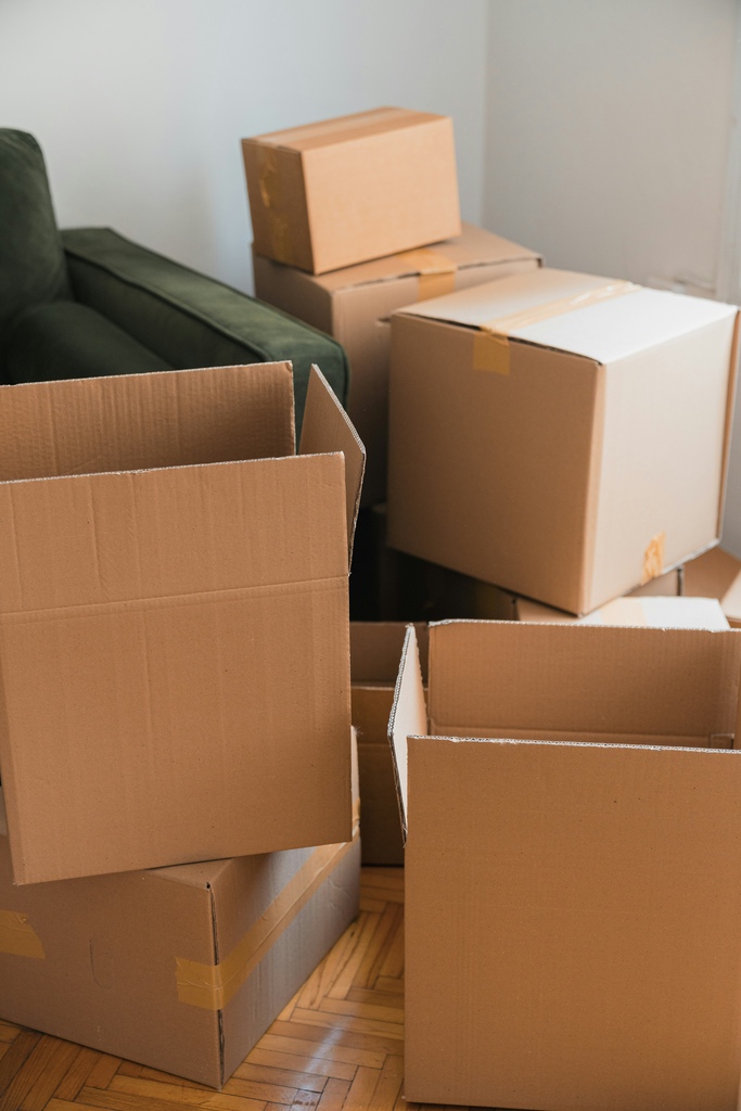 Boxes for moving houses