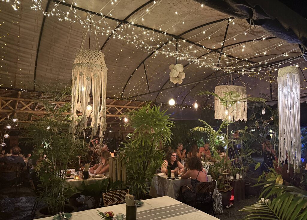 Cozy restaurant with ambient lighting.