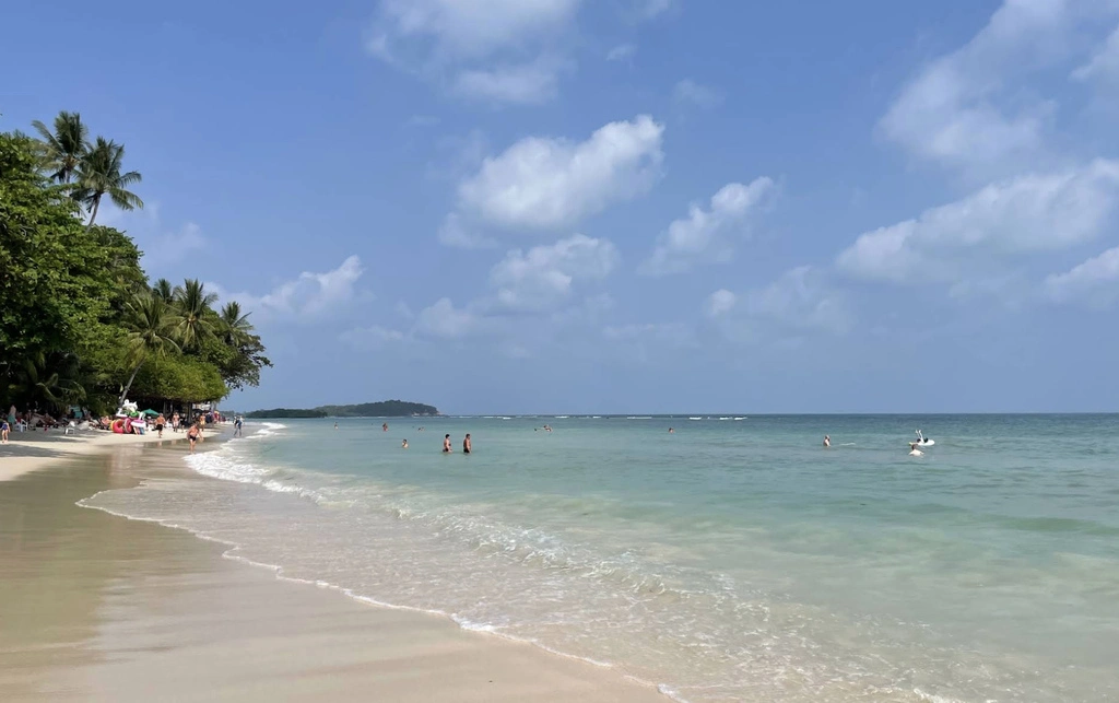20 Top Things to Do in Koh Samui – My 2025 Highlights 17 Beach with turquoise waters.
