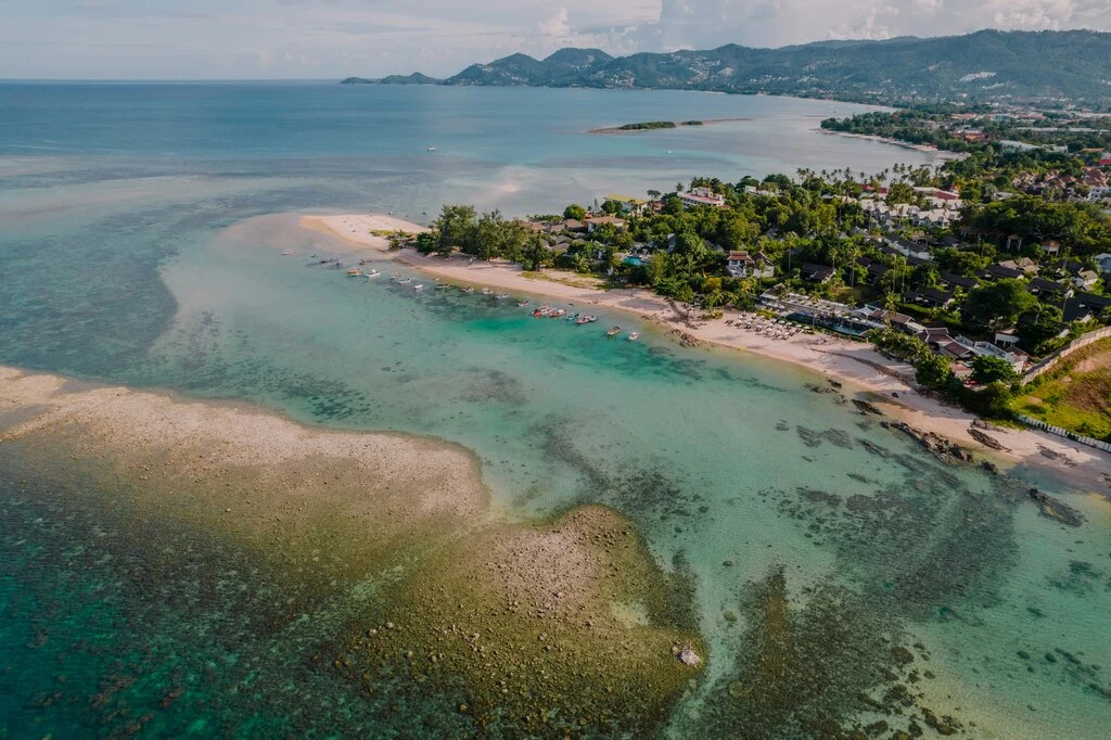 20 Top Things to Do in Koh Samui – My 2025 Highlights 13 Birds view on beach in tropical setting and turquoise waters.